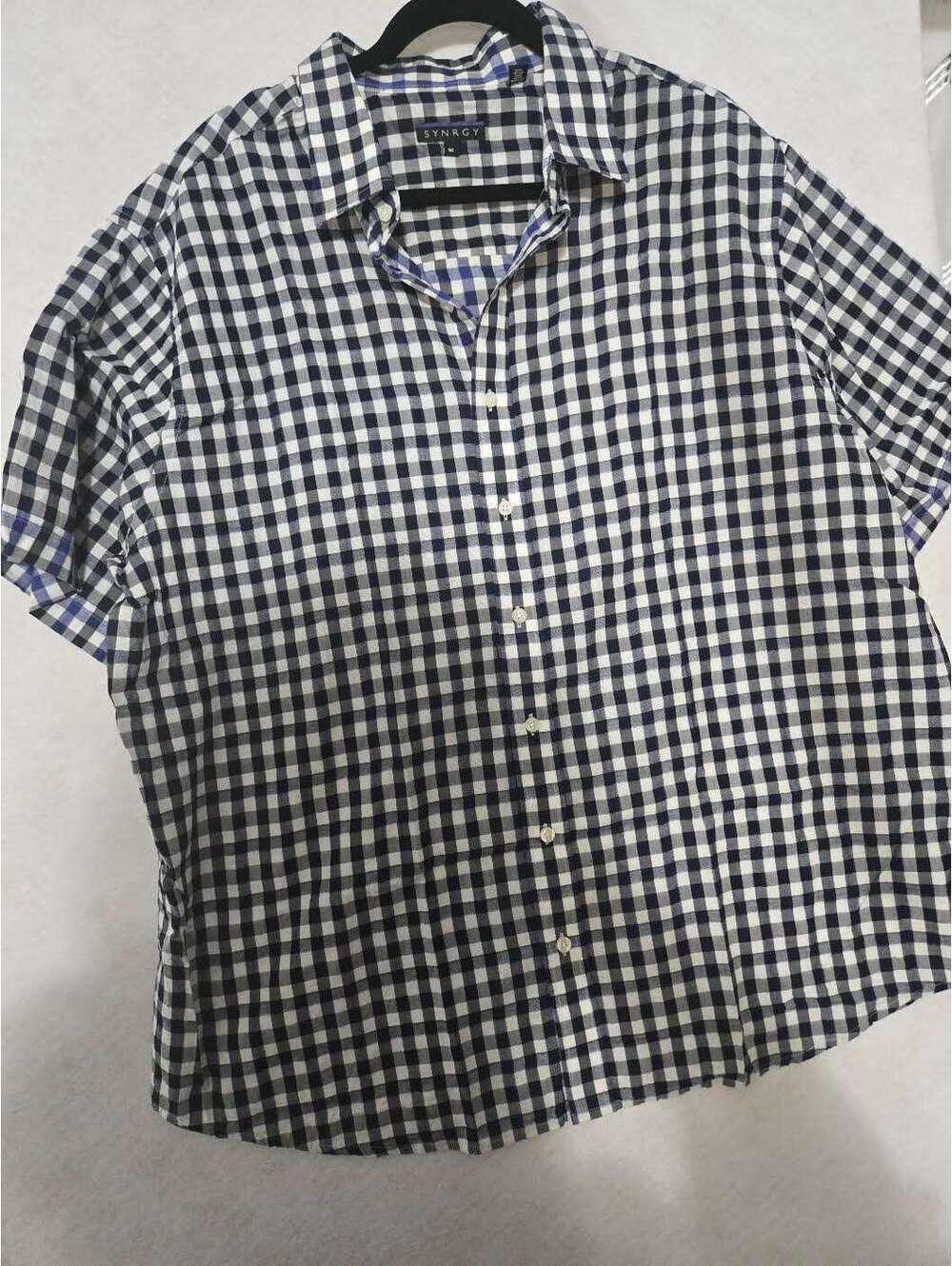 Synrgy Men's 1XL Navy and White Checkered Short Sleeve Shirt